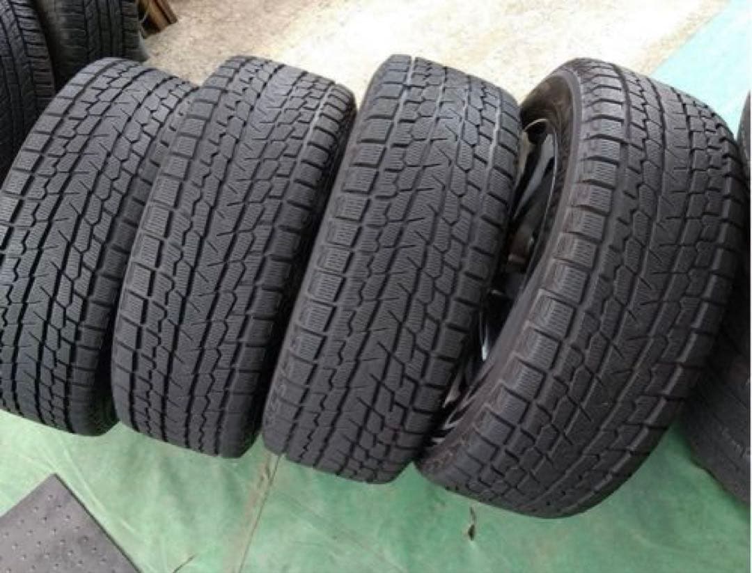 トヨタ社外T.R.G18インチ スタッドレスタイヤ・ホイールセット トヨタ社外T.R.G18インチ スタッドレスタイヤ・ホイールセット