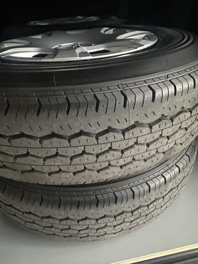 ハイエース 新車外し ホイールキャップコーティング済 15インチ タイヤホイール