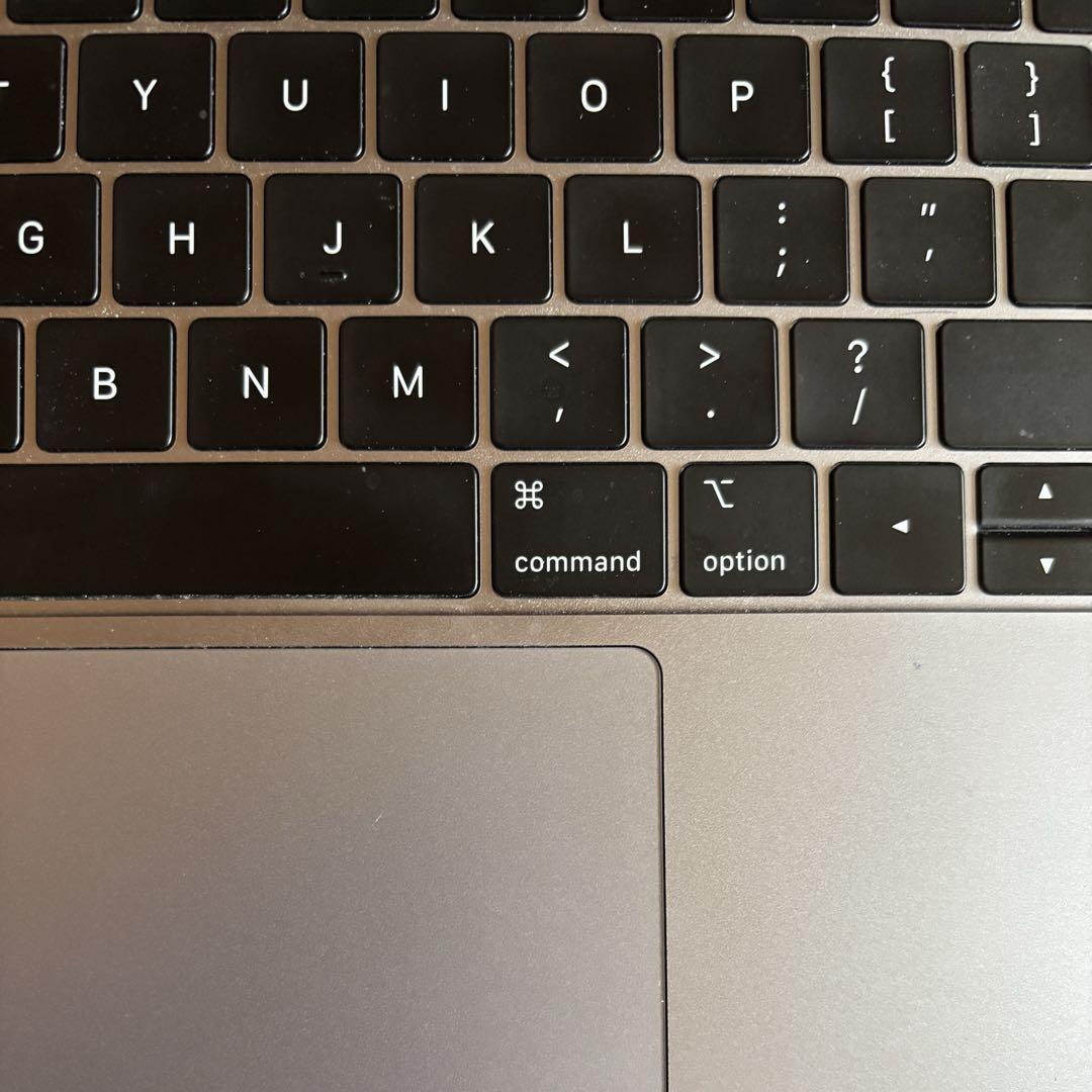Apple MacBook Air 2019スペースグレー最終値下げ4月2日まで