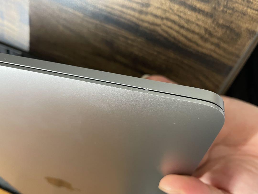 MacBook Pro 2019 13 インチ 画像4