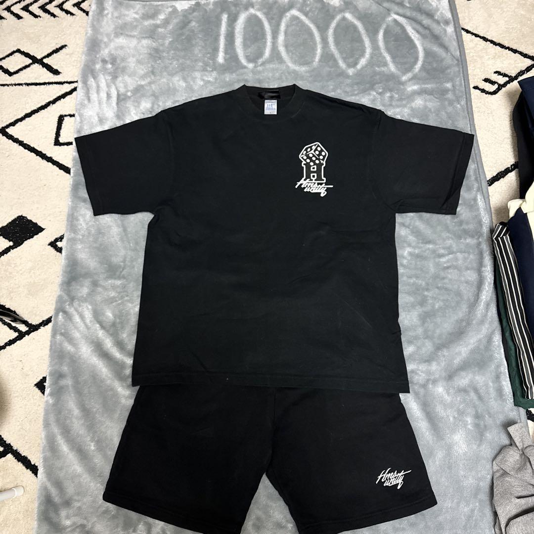 ブラック サイコロロゴ Tシャツとショートパンツセット