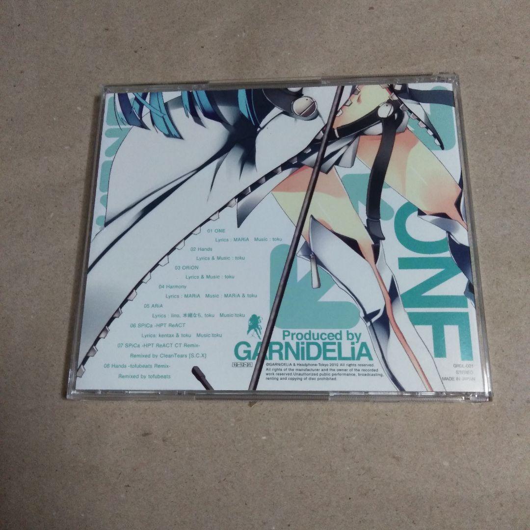 その他 ONE / GARNiDELiA