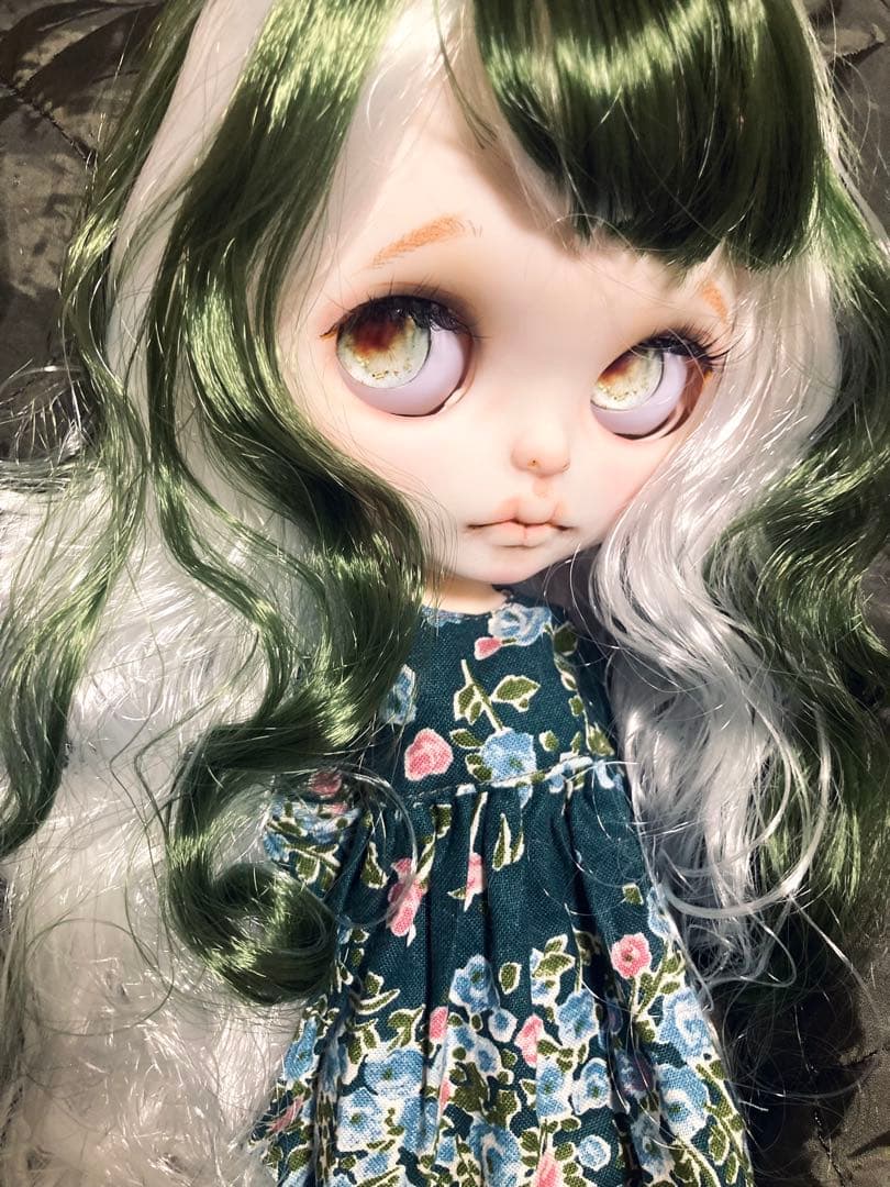 お洋服は付きません ティナちゃん傷や汚れあり