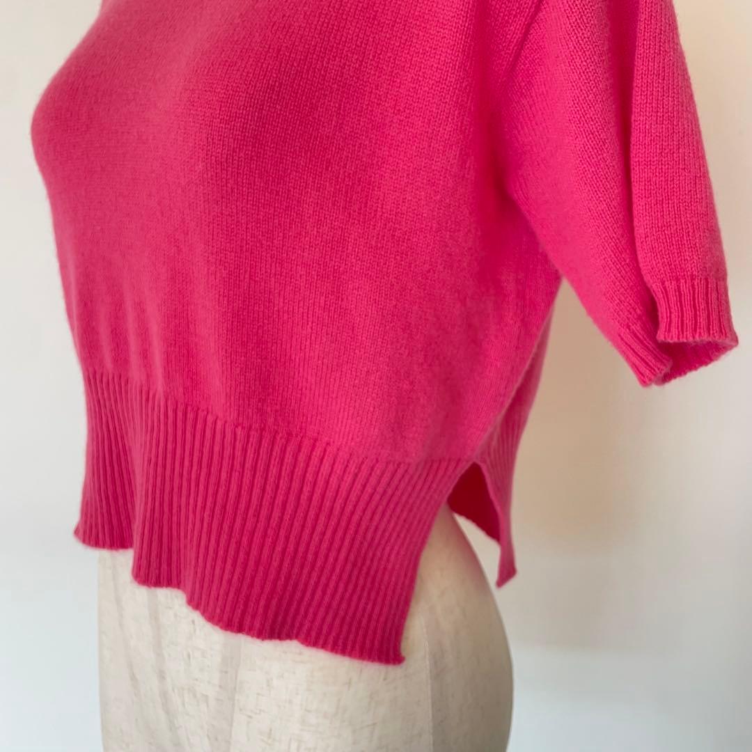 お値下げ‼️プラダPRADAトップスニットサイズ36新品未使用 お値下げ‼️プラダPRADAトップスニットサイズ36新品未使用