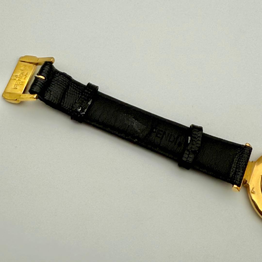 稼働 FENDI フェンディ 320Gクラシコ クォーツ 腕時計 ゴールド 黒 稼働 FENDI フェンディ 320Gクラシコ クォーツ 腕時計 ゴールド 黒