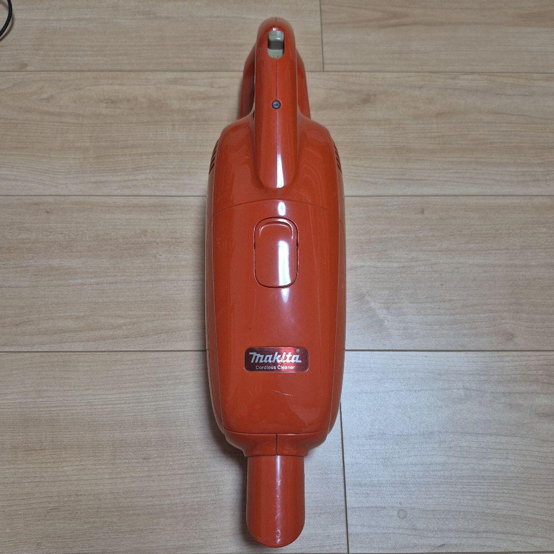 Makita ハンディ掃除機 オレンジ フルセット 紙パック44個セット Makita ハンディ掃除機 オレンジ フルセット 紙パック44個セット