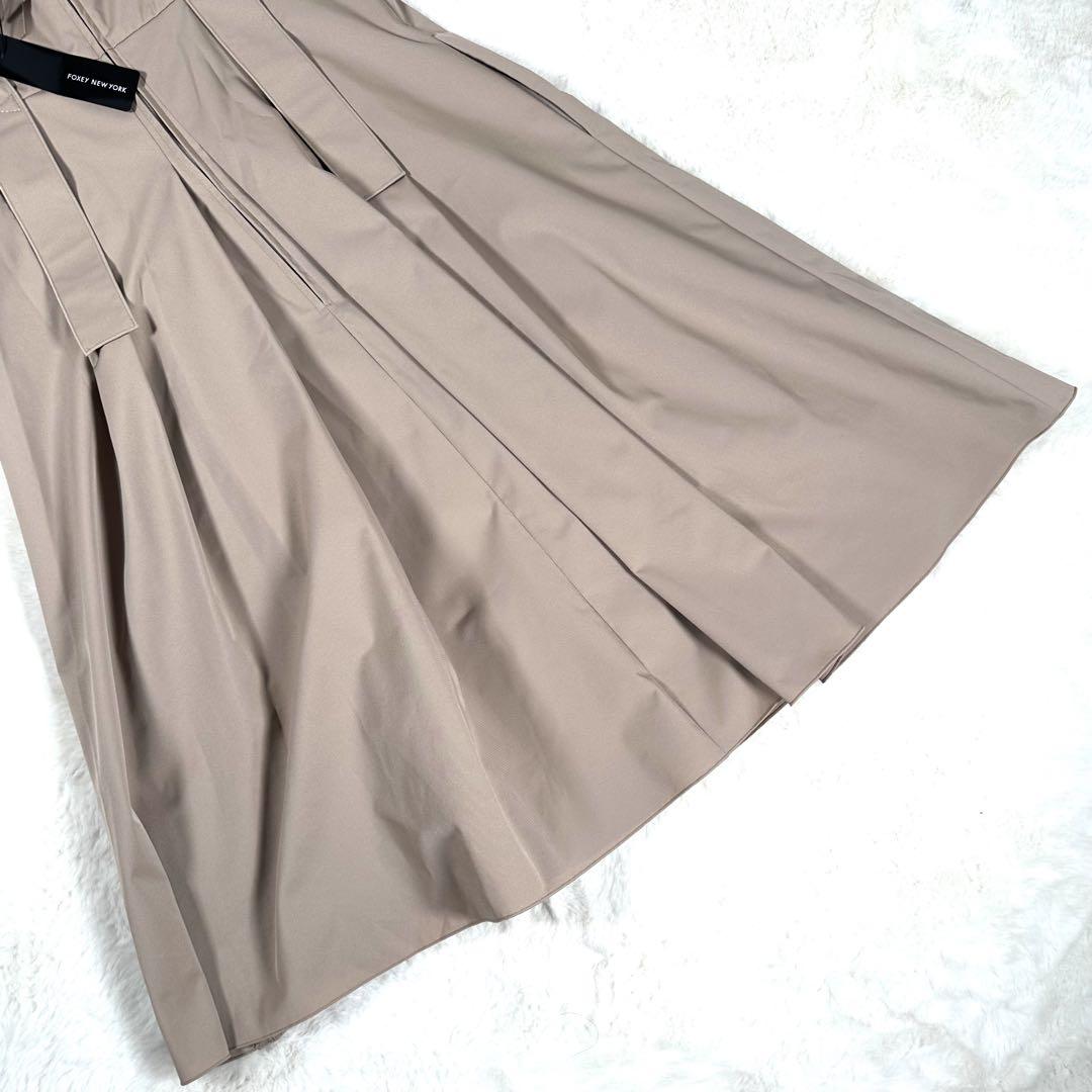 極美品　フォクシーニューヨーク タグ付 ストレッチ　グログラン　モカベージュ L