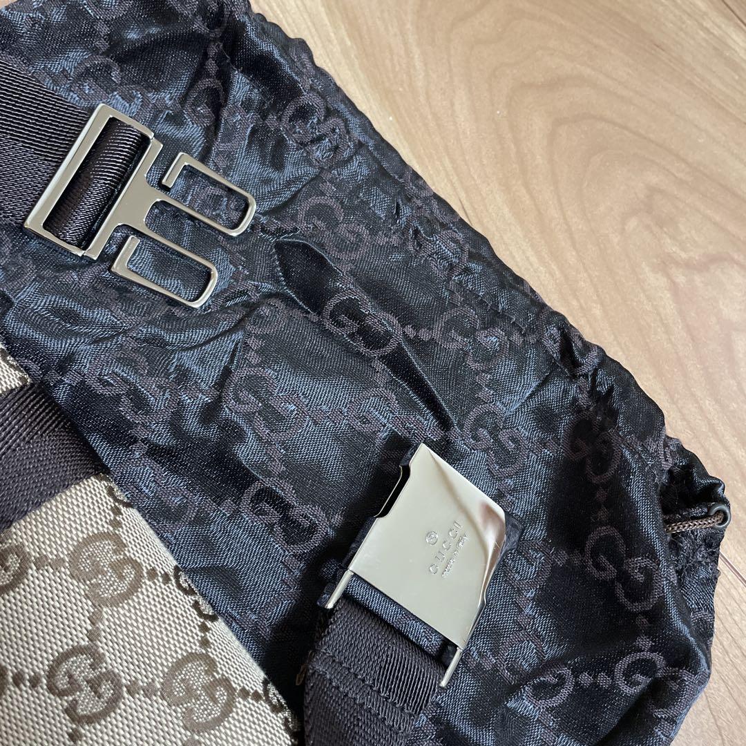 GUCCI GGパターン ボディバッグ ショルダーバッグ