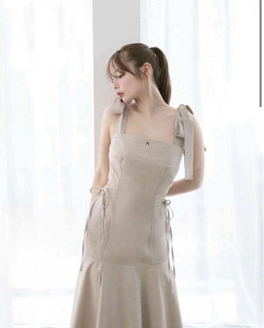andmary Ann ribbon dress