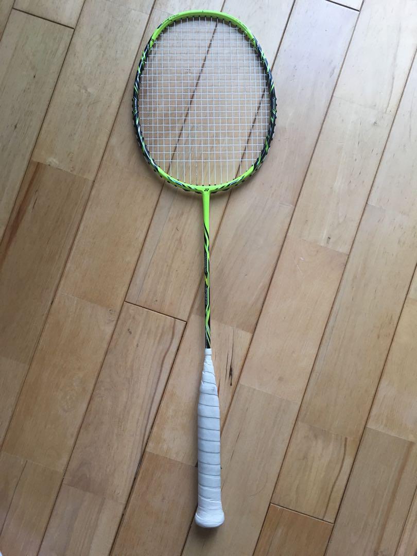 YONEX バドミントンラケット