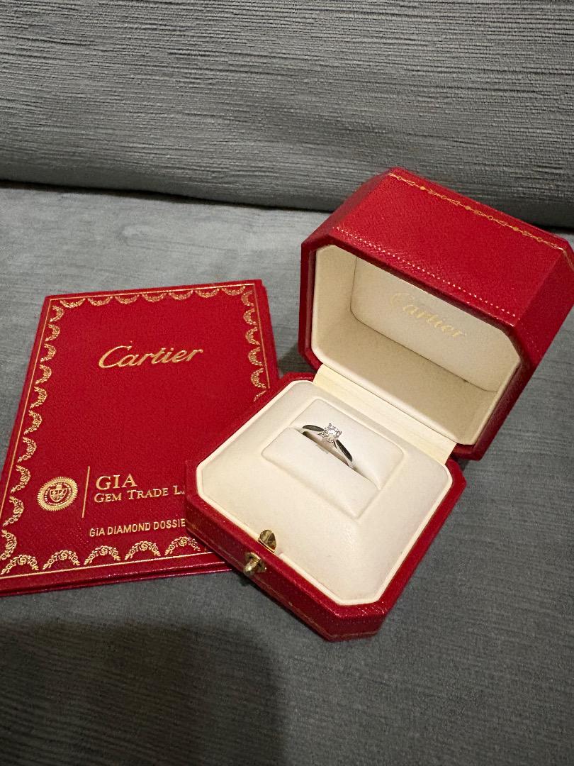 カルティエ　婚約指輪