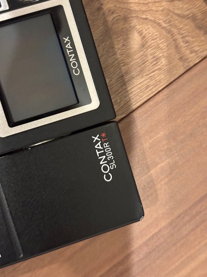 CONTAX SL300R コンパクトデジタルカメラ　バッテリーあり返品保証あり CONTAX SL300R コンパクトデジタルカメラ バッテリーあり返品