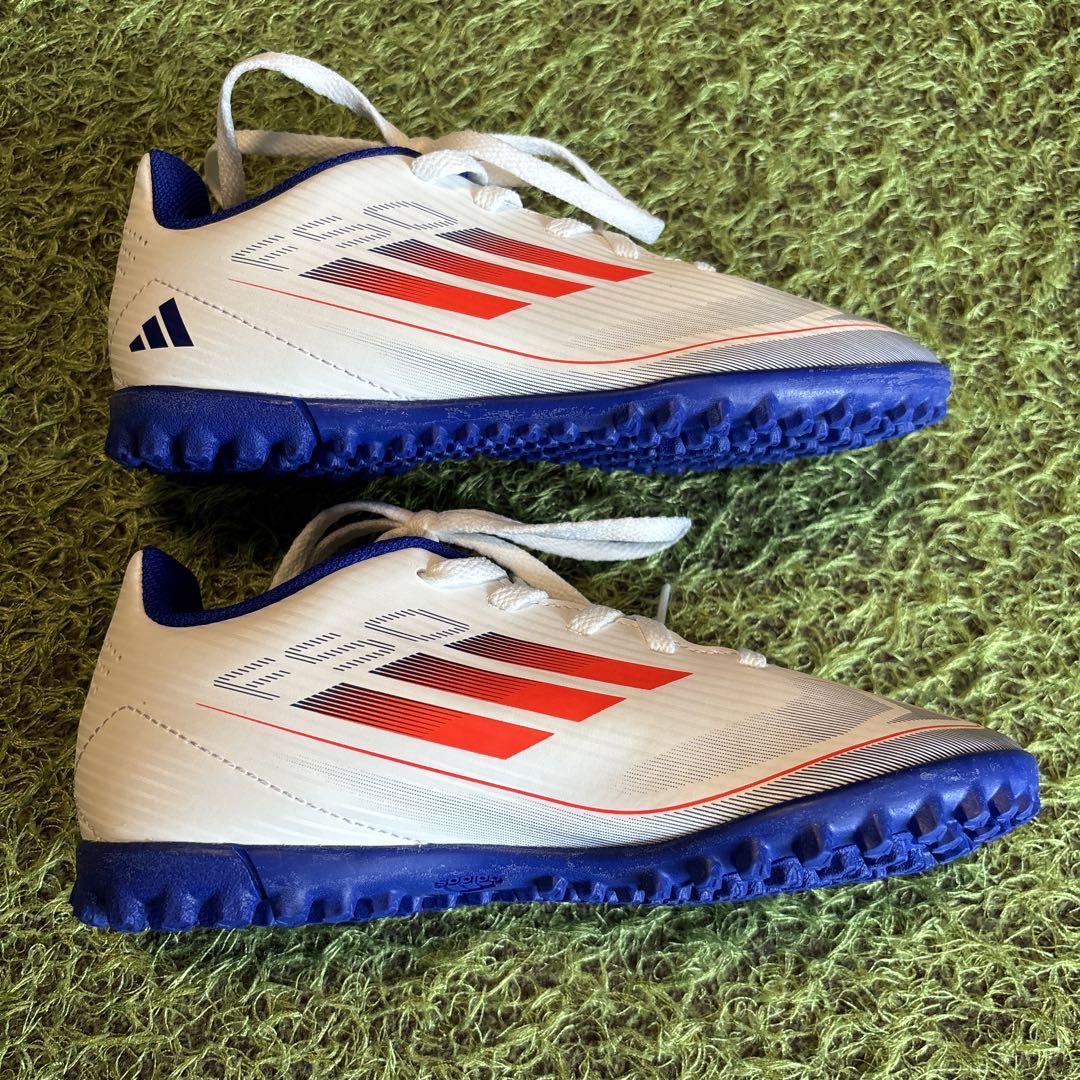 adidas サッカーシューズ ホワイト/ブルー/レッド F50 20cm