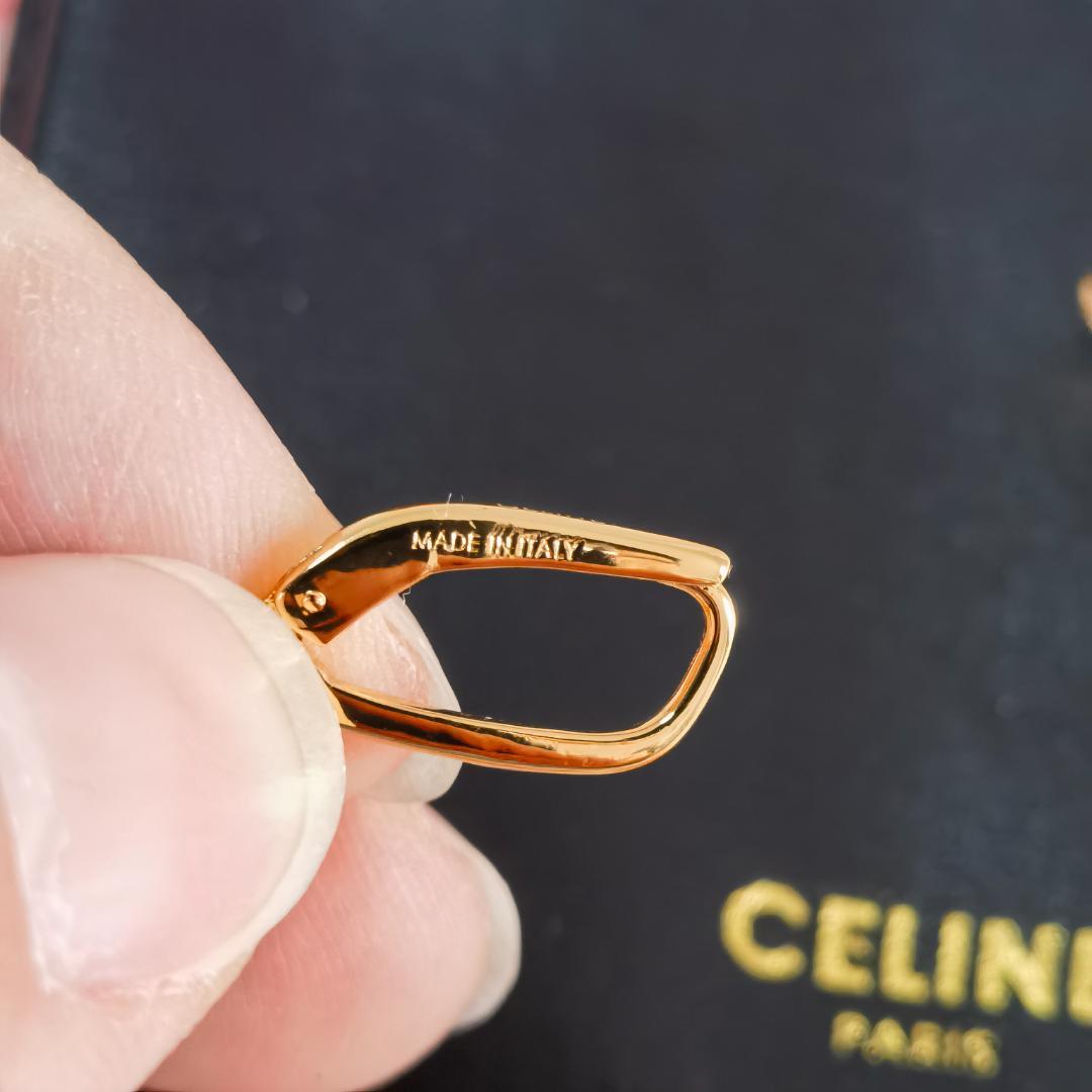 極上美品！CELINE トリオンフ フープ ピアス ゴールド