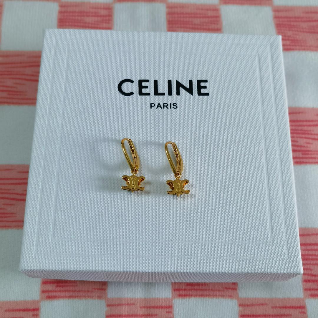 極上美品！CELINE トリオンフ フープ ピアス ゴールド