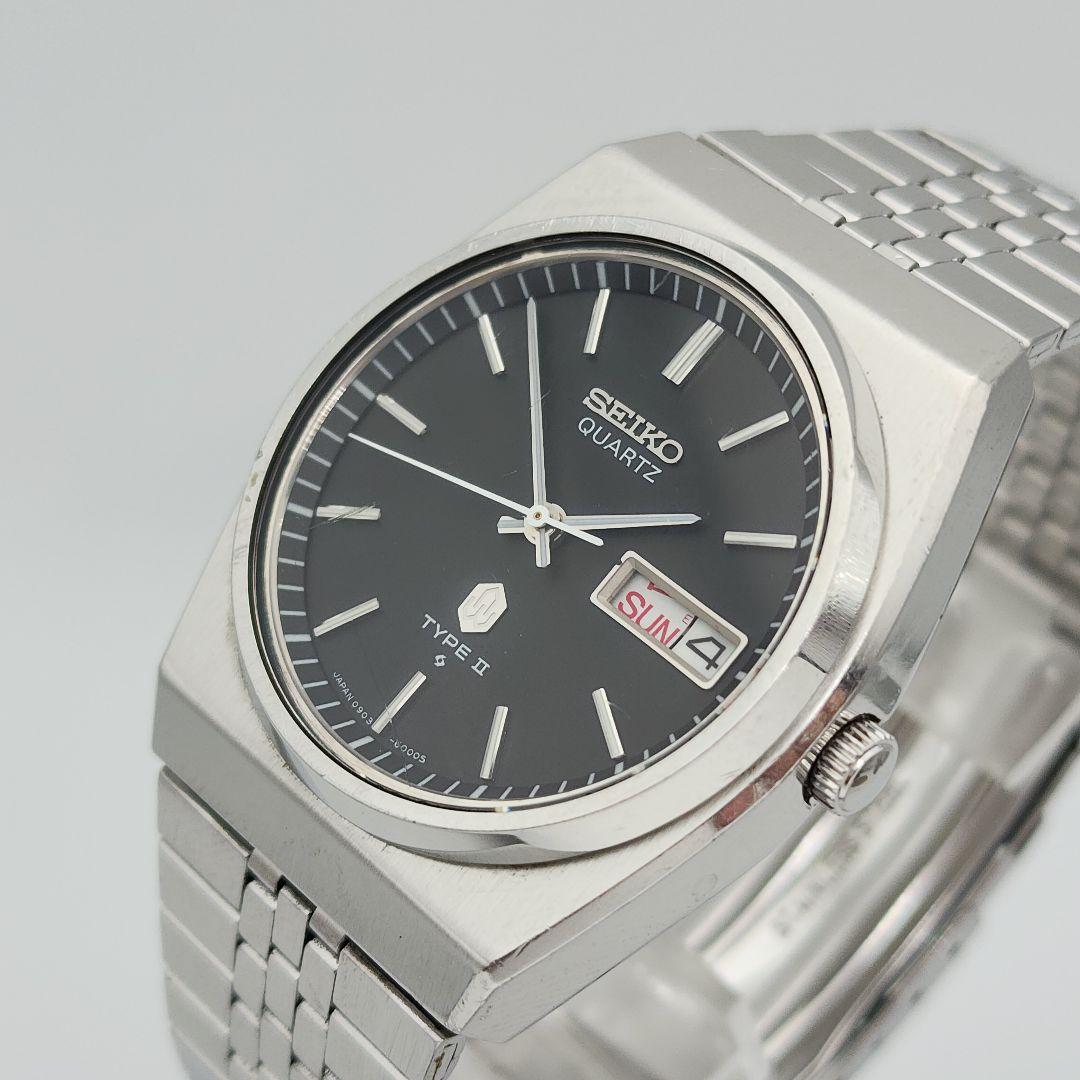 セイコー　タイプ２　黒文字盤　美品　電池新品 　フルオリジナル　1976年製