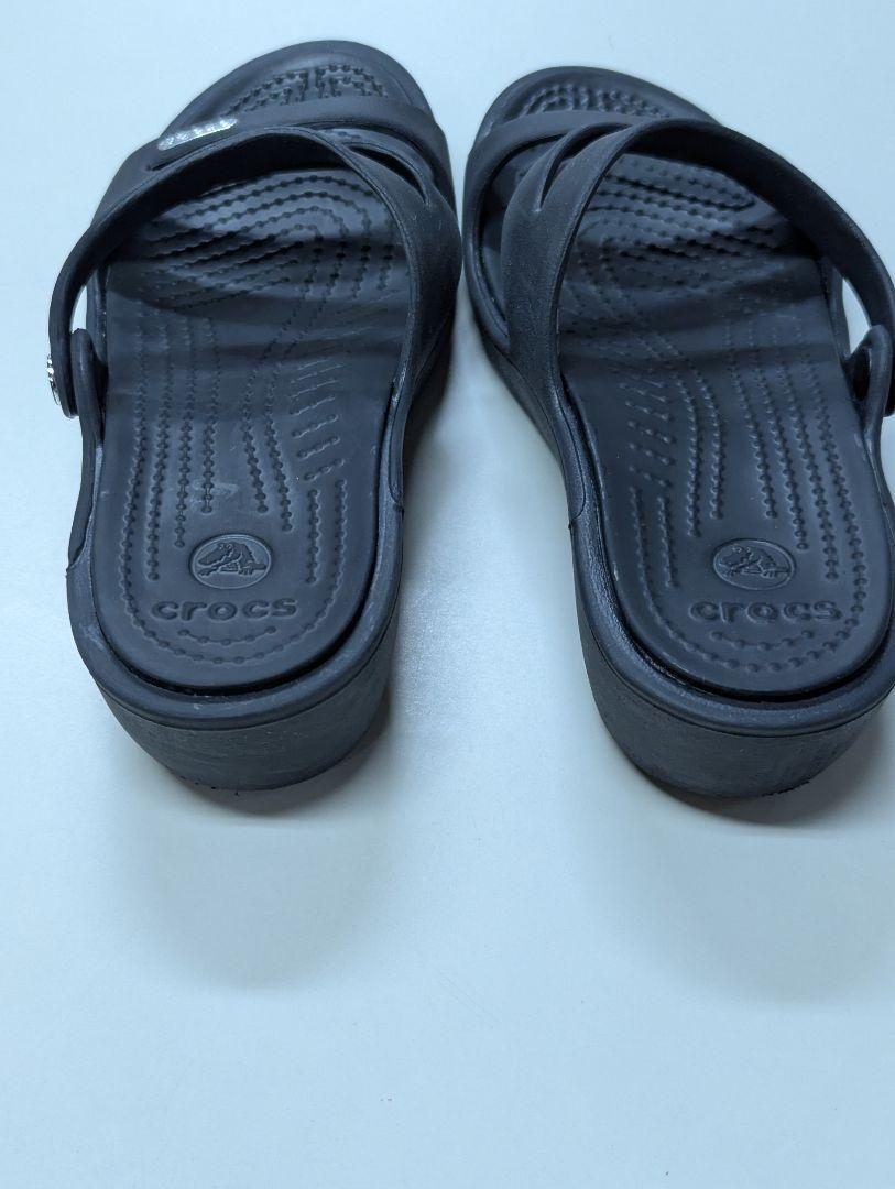 【時間指定不可】 クロックス crocs 22〜23cm パトリシア W6 黒 ヒール サンダル 靴
