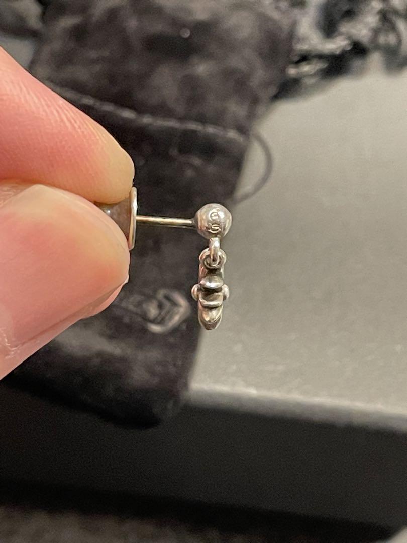 確実正規品　クロムハーツ　タイニーE CHプラス　ドロップピアス