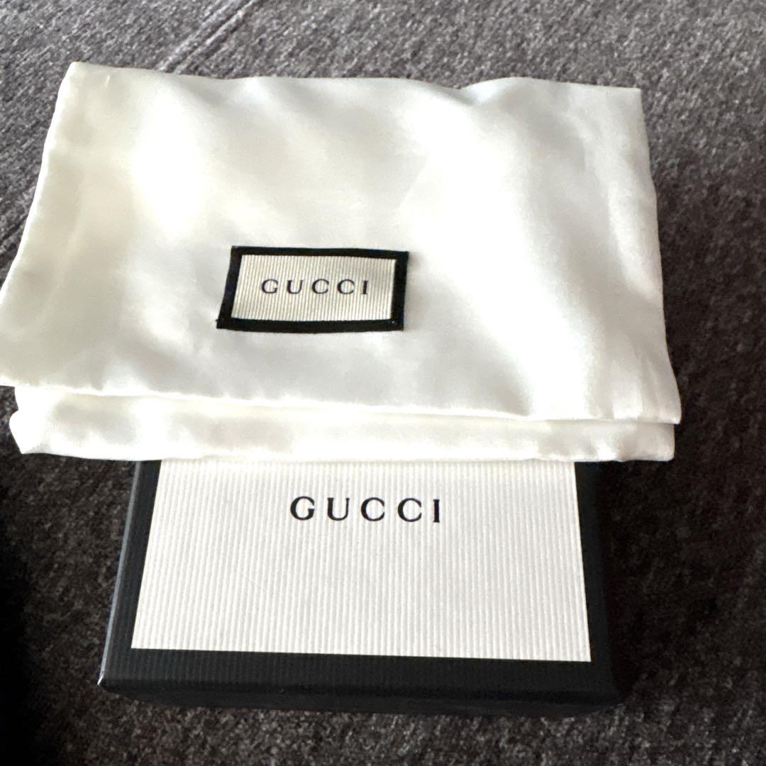 美品GUCCI ブラックレザー キーケース