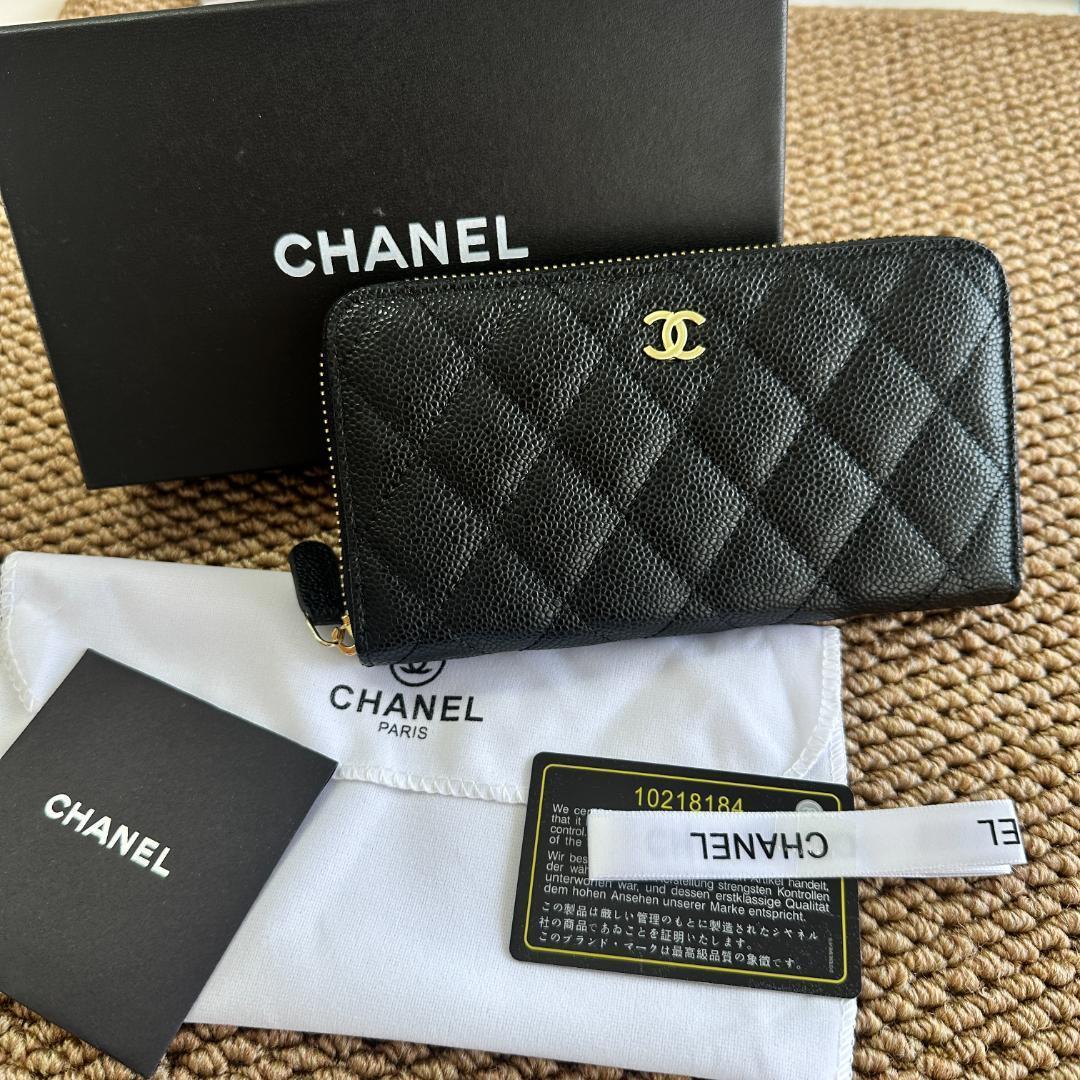 美品❣️ CHANEL 二つ折り財布 ブラック キルティング