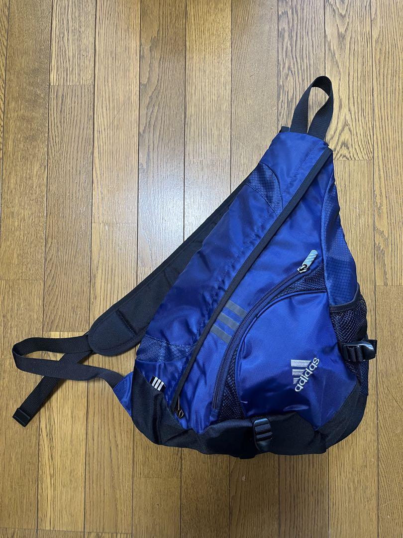 adidas ネイビー ショルダーバッグ