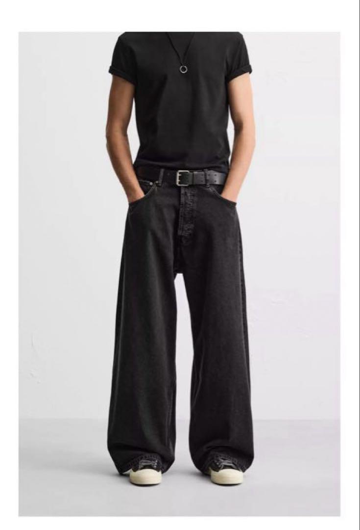 新品タグ付き⭐︎ZARA スーパーバギーフィットジーンズ 34（JP28） 新品タグ付き⭐︎ZARA スーパーバギーフィットジーンズ 34（JP28