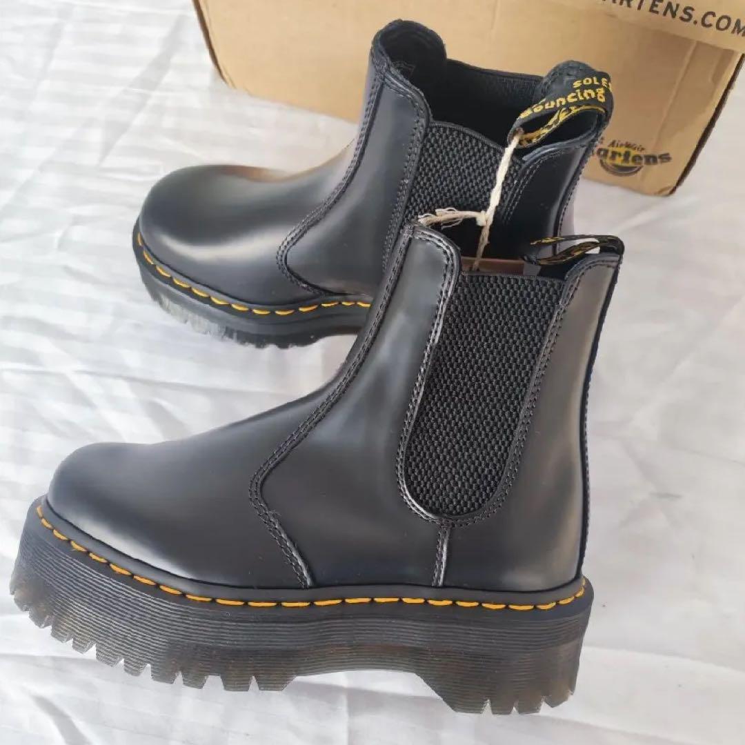 新品 特価値 Dr.martens quad 厚底 ブーツ