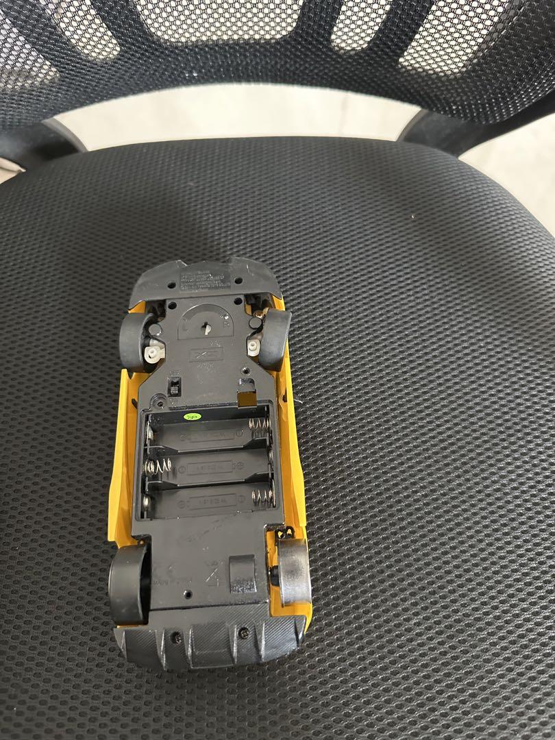 イエロー ミニカー 電池駆動