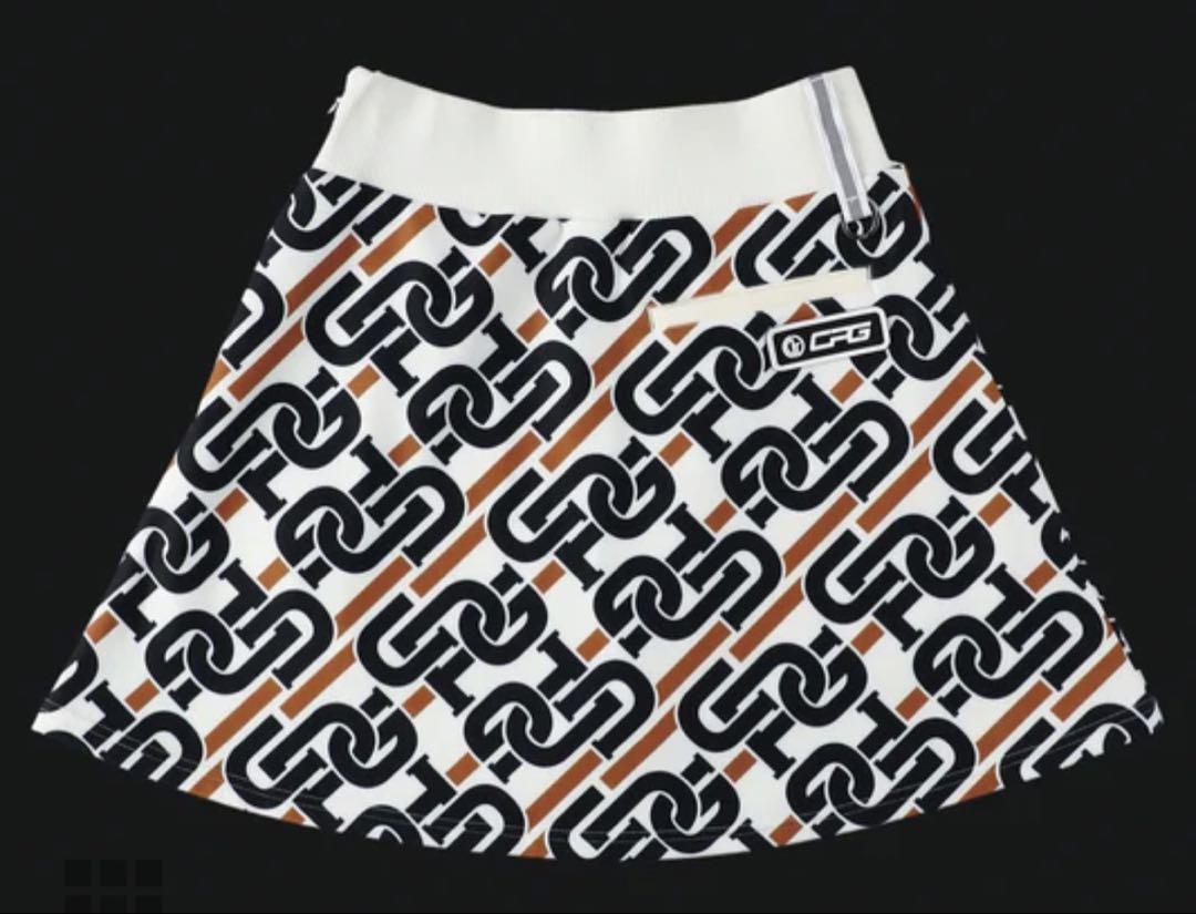 【新品セットアップ】CPGゴルフ チェーンロゴグラフィカルブルゾン&スカート