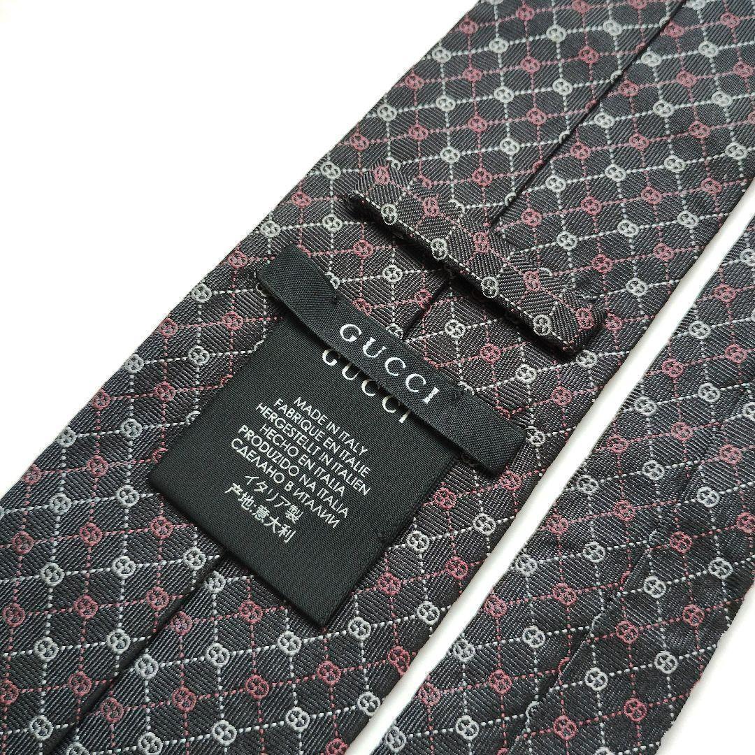 【美品】グッチ ネクタイ グレー マイクロGG柄 GGチェーン 高級 イタリア製 美品】グッチ ネクタイ グレー マイクロGG柄 GGチェーン 高級