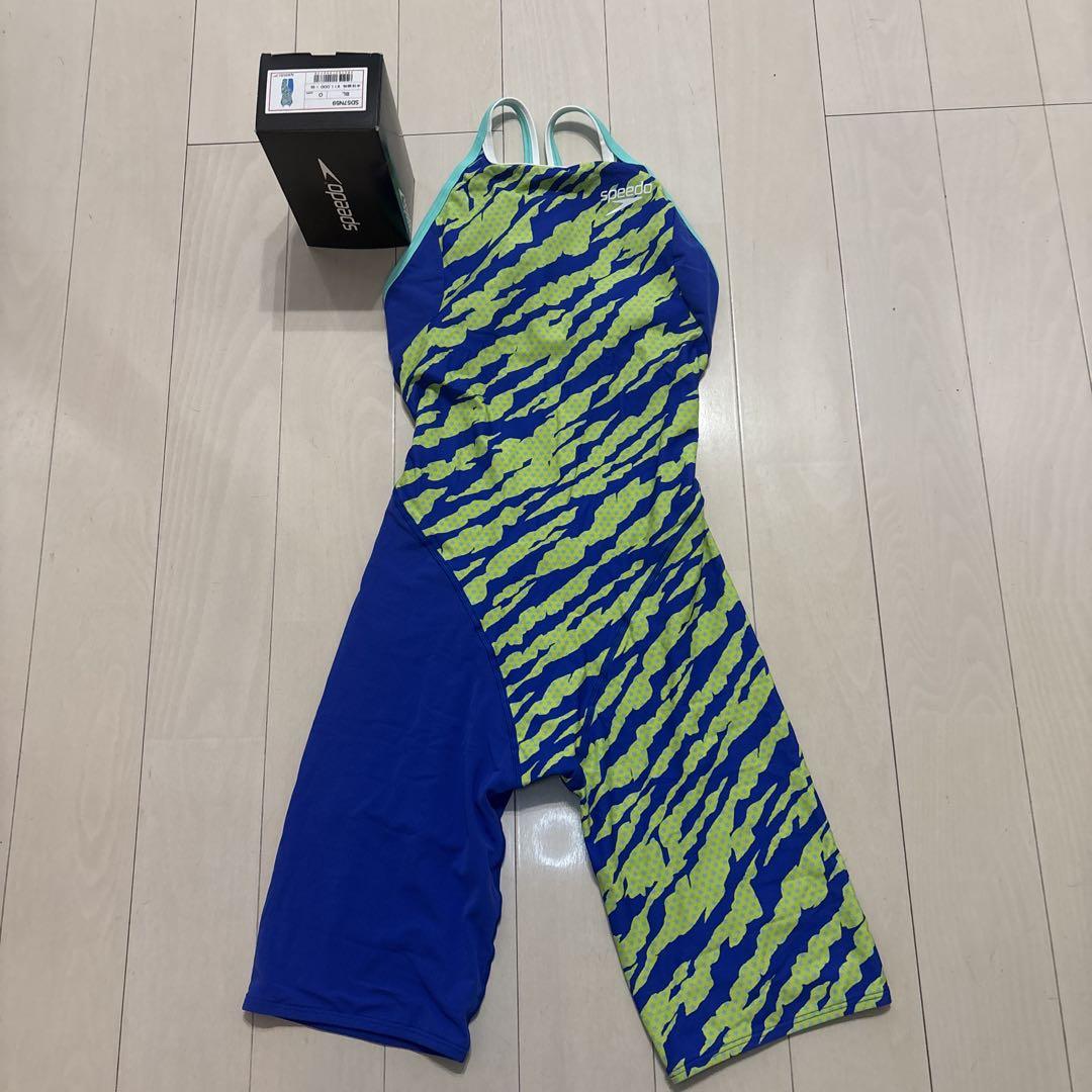 Speedo 水着 青・緑 ストライプ柄 ハーフスパッツ新品未使用 箱付き
