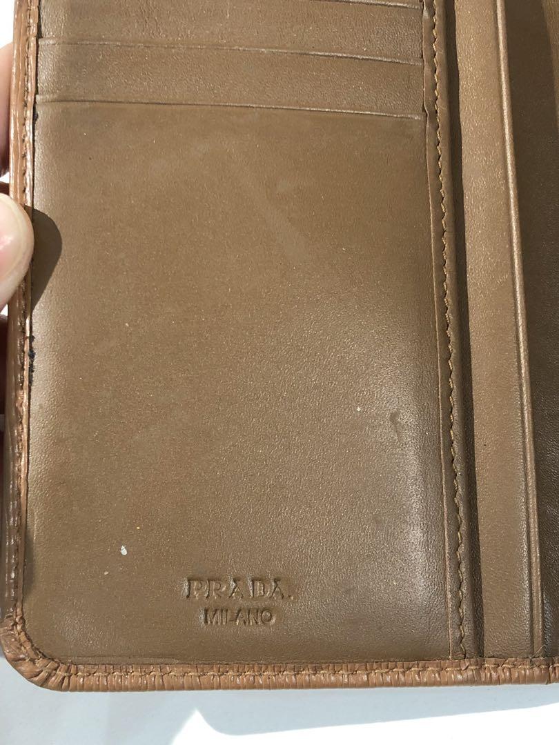 s830 PRADA ベージュ 二つ折り財布 プラダ