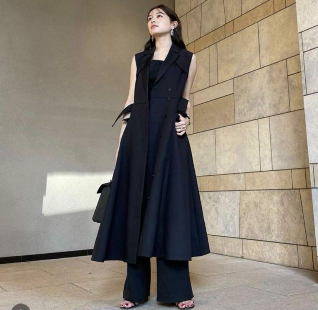 ワンピース laubeblanc Sleeveless Coat Dress(Black)