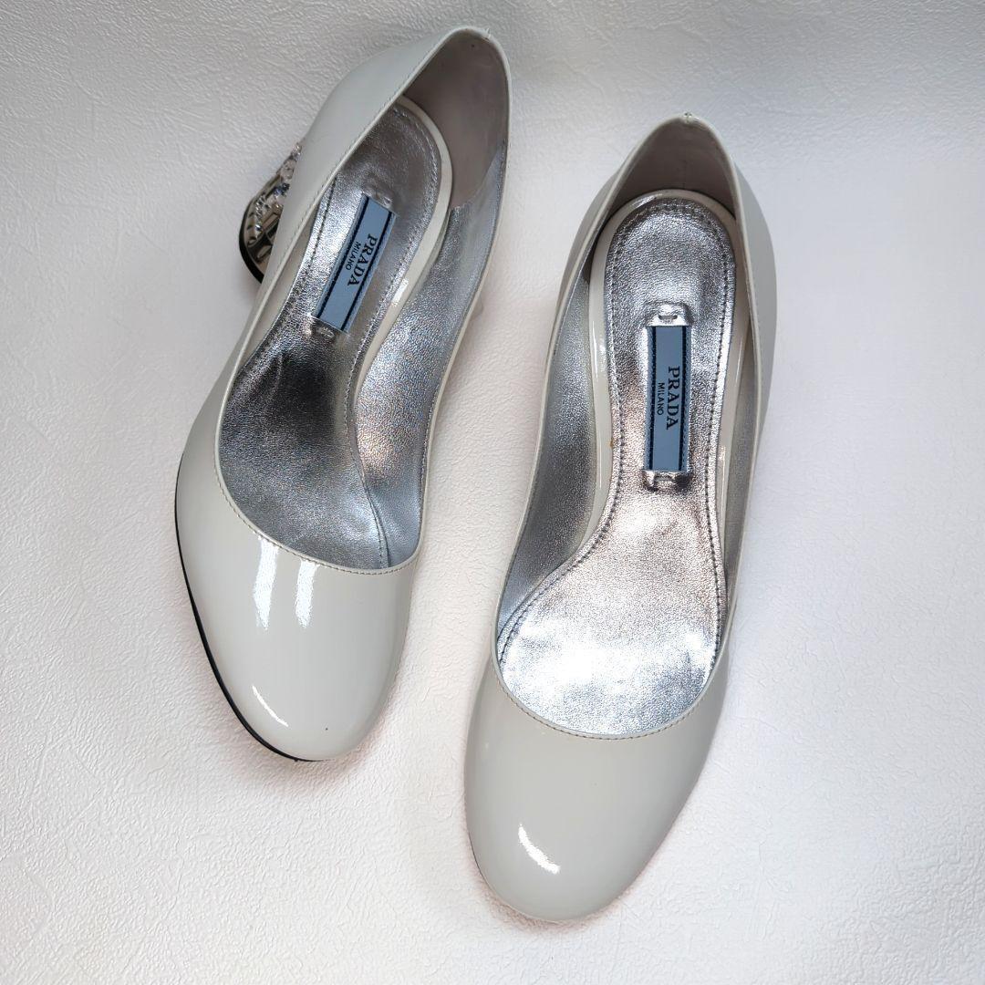 新品 難アリ PRADAプラダ エナメルパンプス ピンクページュ36 23cm