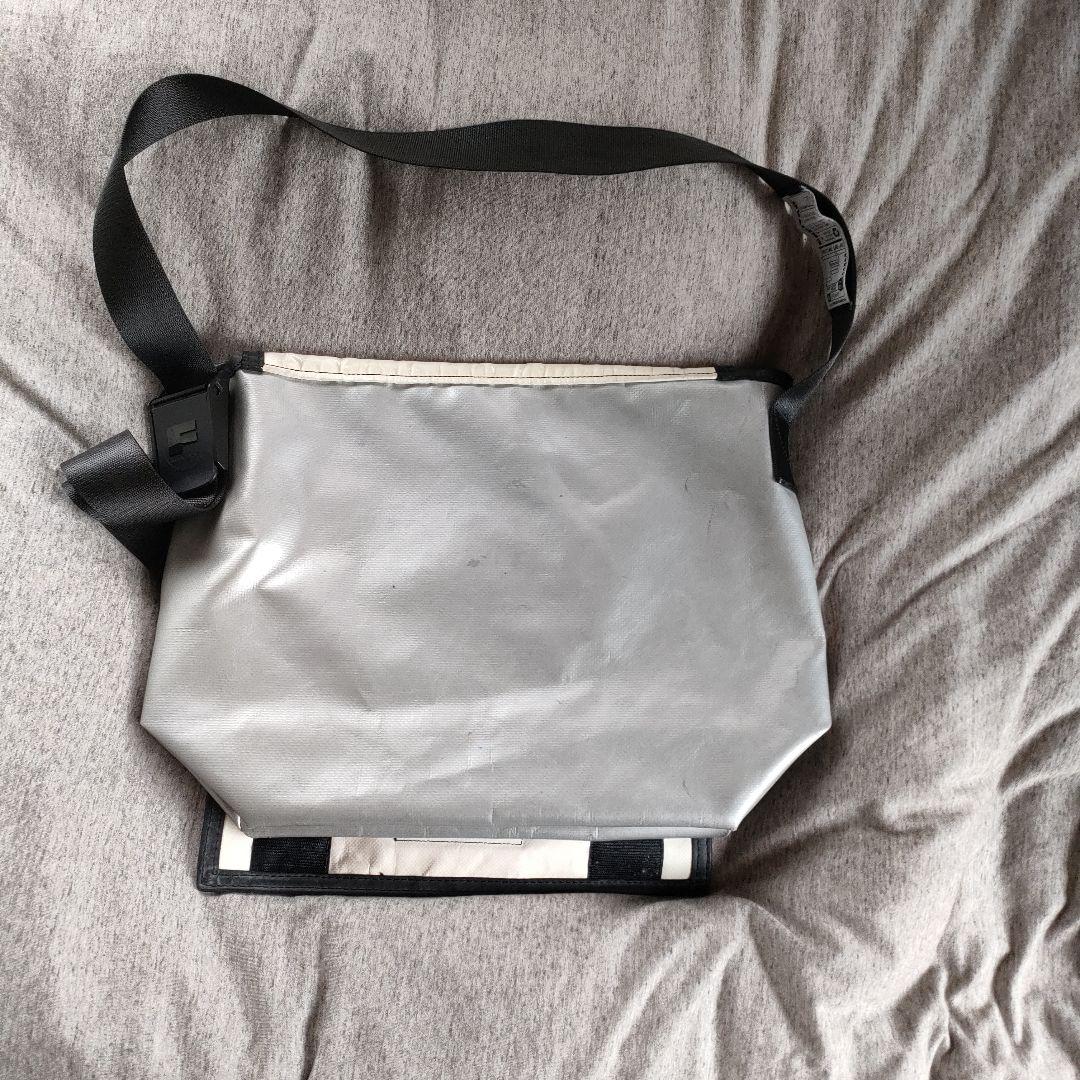 FREITAG メッセンジャーバッグ 　ナイトクラブ