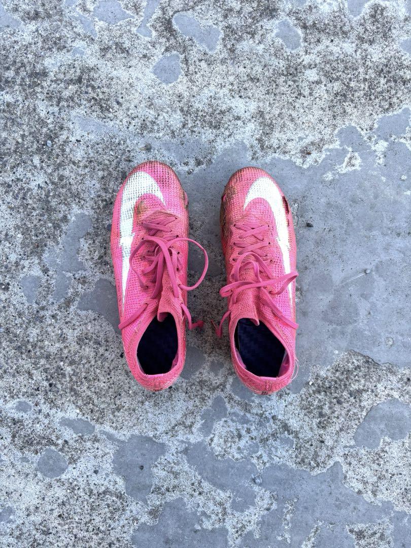 Nike Vapor 13 Elite KM FG 7.5 ピンク