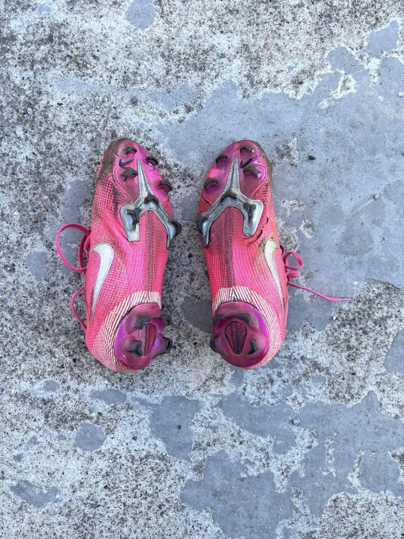 Nike Vapor 13 Elite KM FG 7.5 ピンク