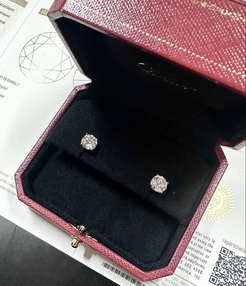 カルティエ 1.31ct G VVS2 3EX ダイヤモンド　ピアスGIA 1,484,000円