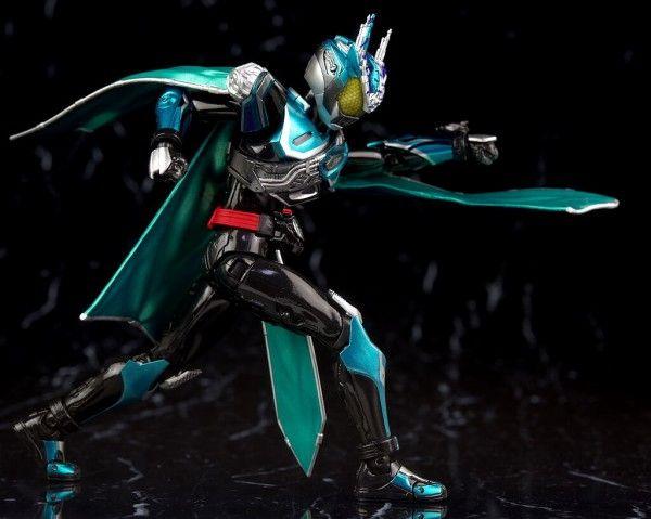 プレバン限定「S.H.Figuarts仮面ライダーブレン」未開封新品立体化レア！