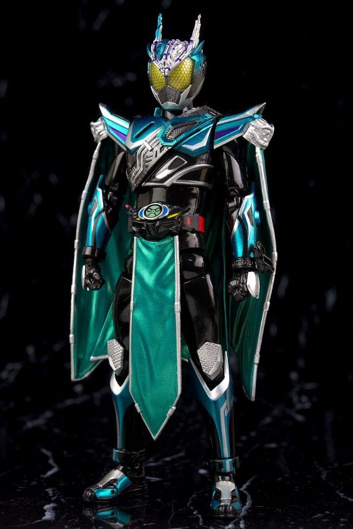 プレバン限定「S.H.Figuarts仮面ライダーブレン」未開封新品立体化レア！