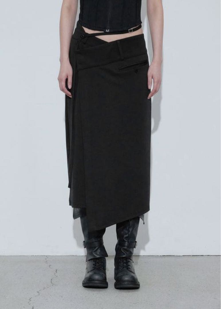 【BOHEMIAN SEOUL】25SS BELTED JERSEY SKIRT
