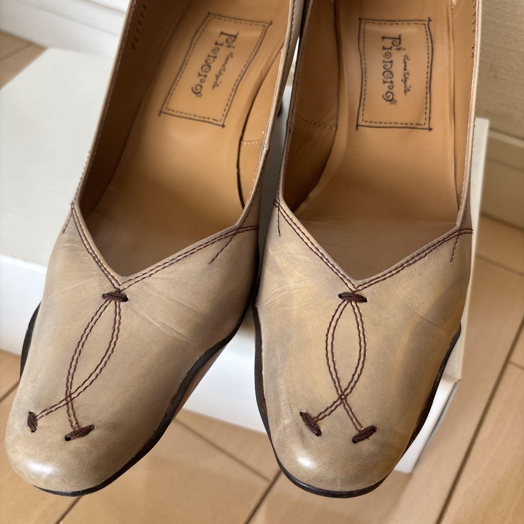 美品　ピオネロ　Pionero レースアップ　パンプス　ウッド調ヒール