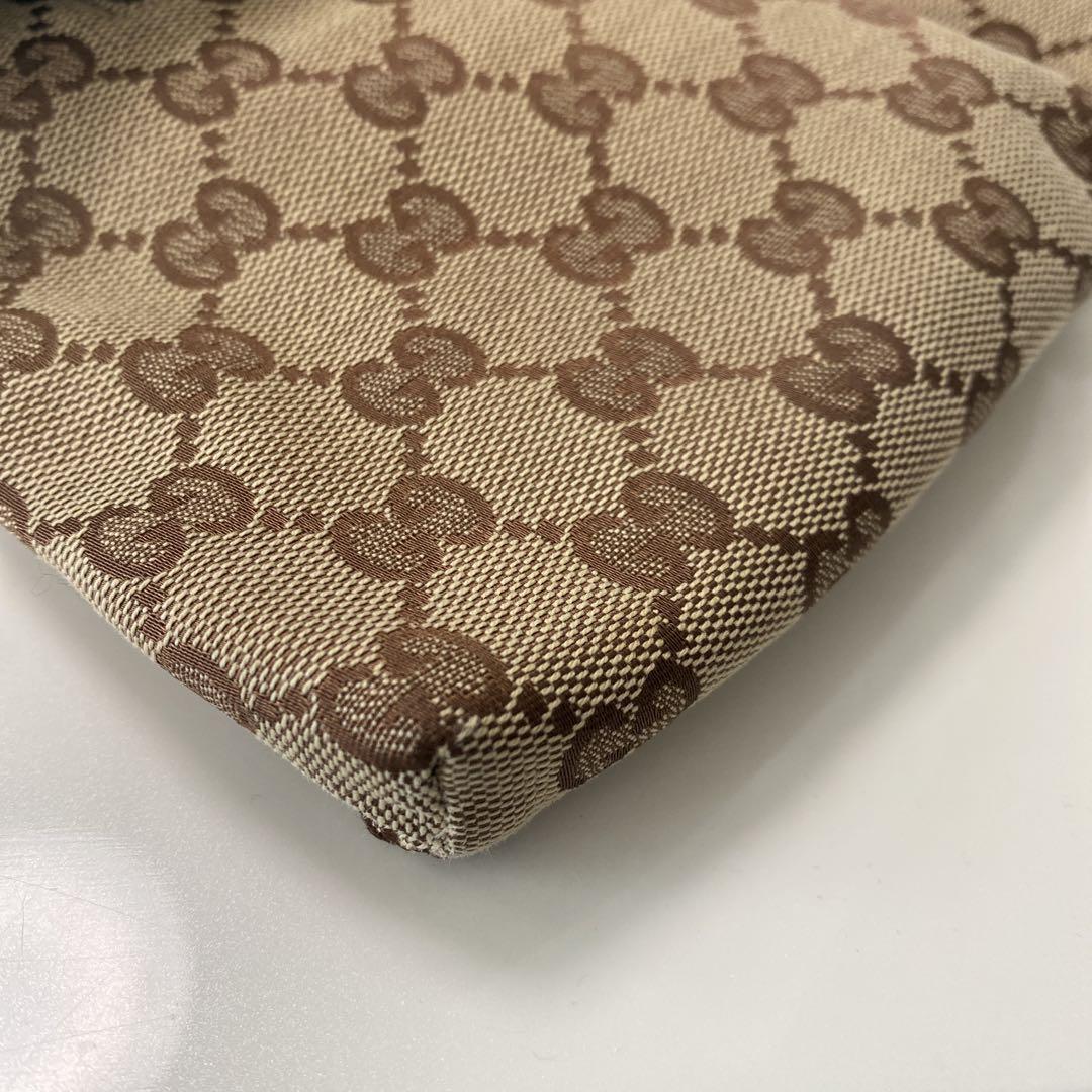 GUCCI GGパターン ボディバッグ