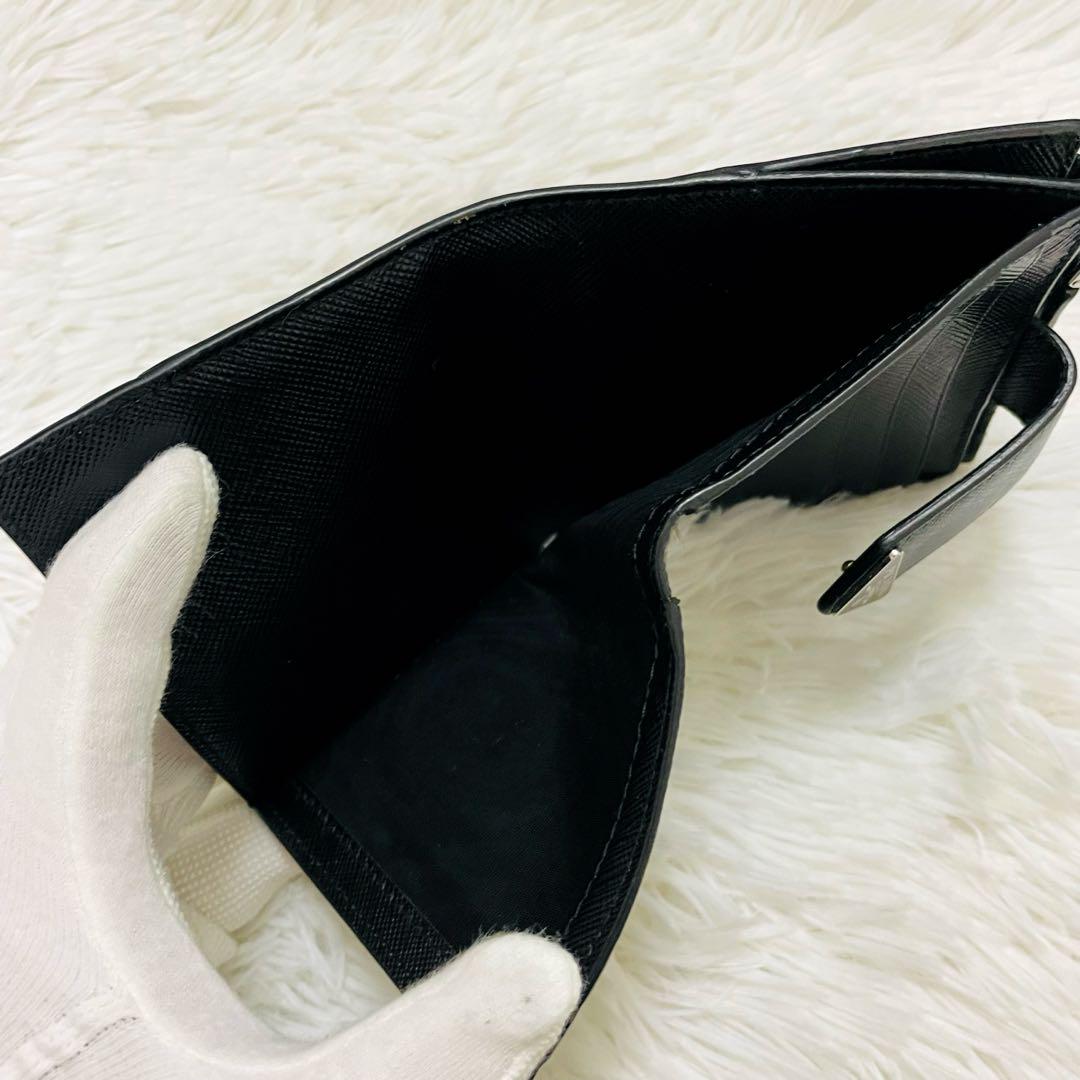 極美✨付属完備✨PRADA 二つ折り 財布 サフィアーノ レザー フラップ