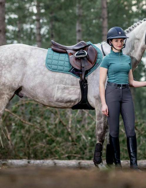 超ポイント祭?期間限定】 乗馬ゼッケン カーボンメッシュCC LeMieux