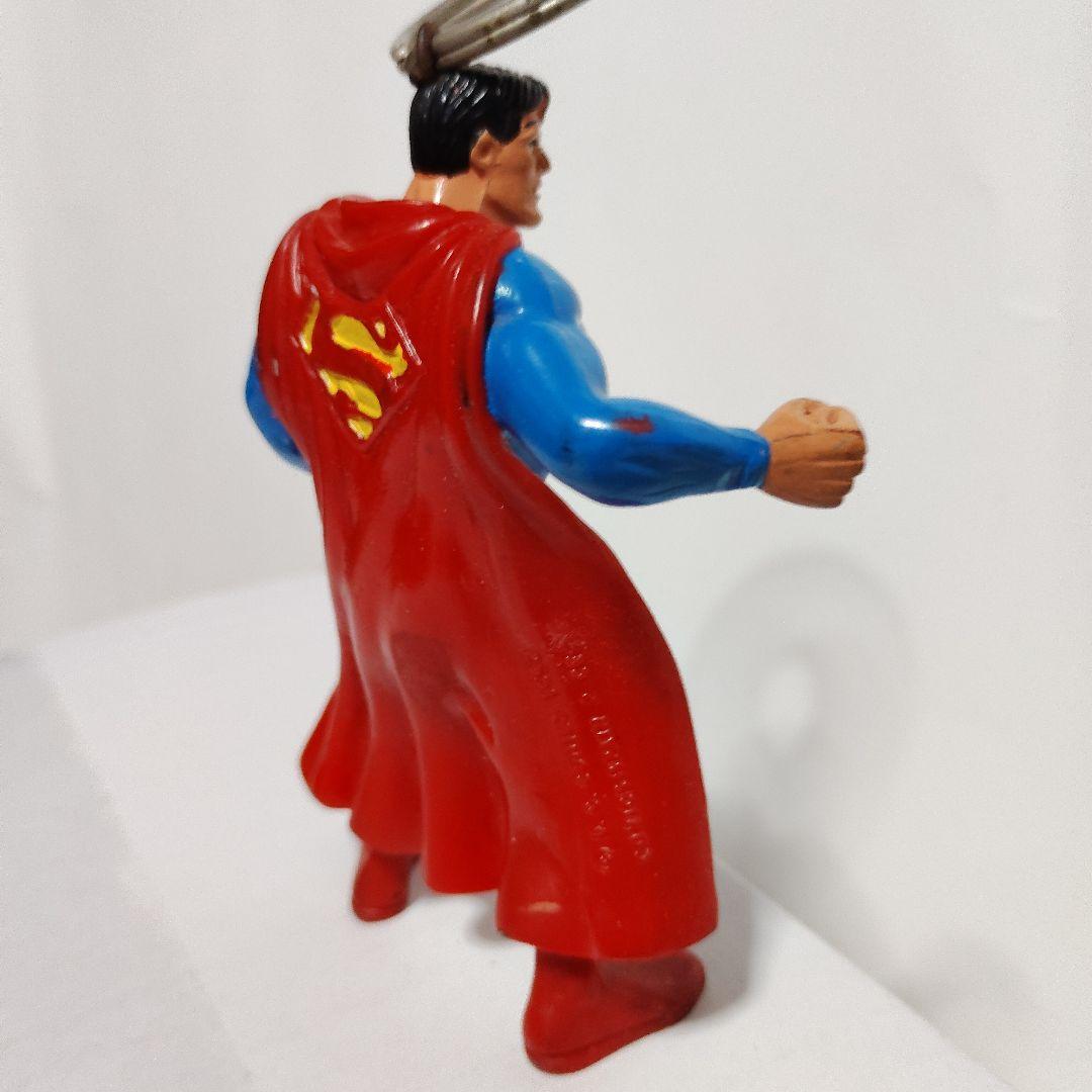 ❰ヴィンテージ❱スーパーマン (1997製？？)フィギュア ビンテージスーパーマン フィギュア ケープ付き 約10cm - メルカリ