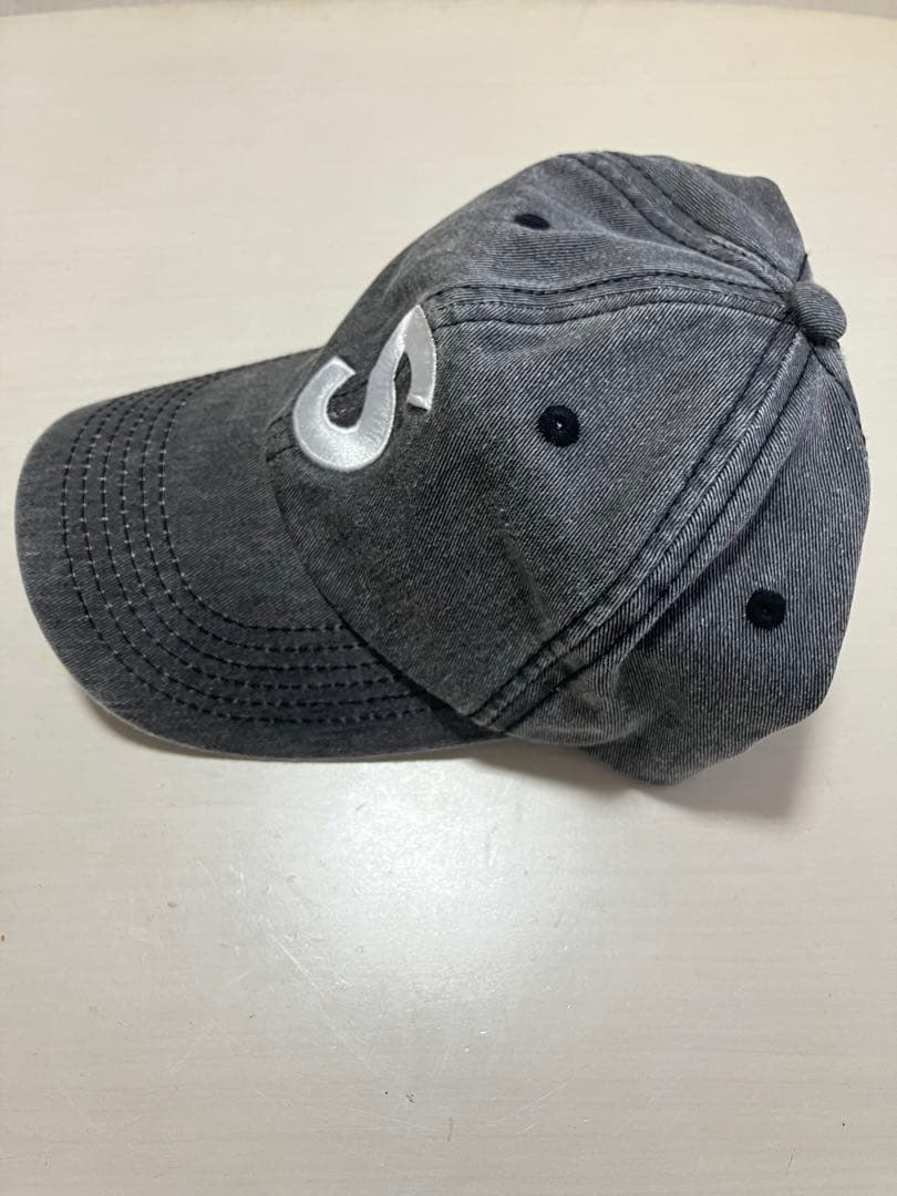 SUPREME Sロゴキャップ グレー SUPREME Sロゴキャップ グレー