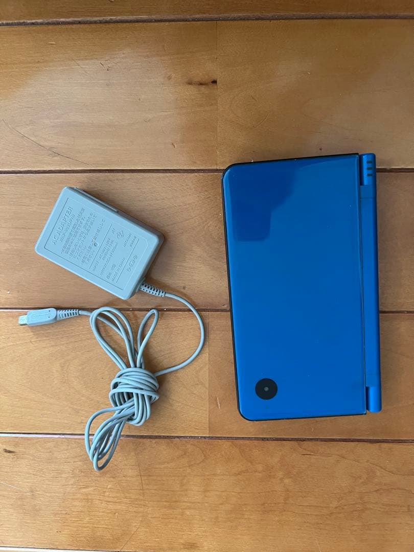 ニンテンドーDSi 本体 青 充電器付き