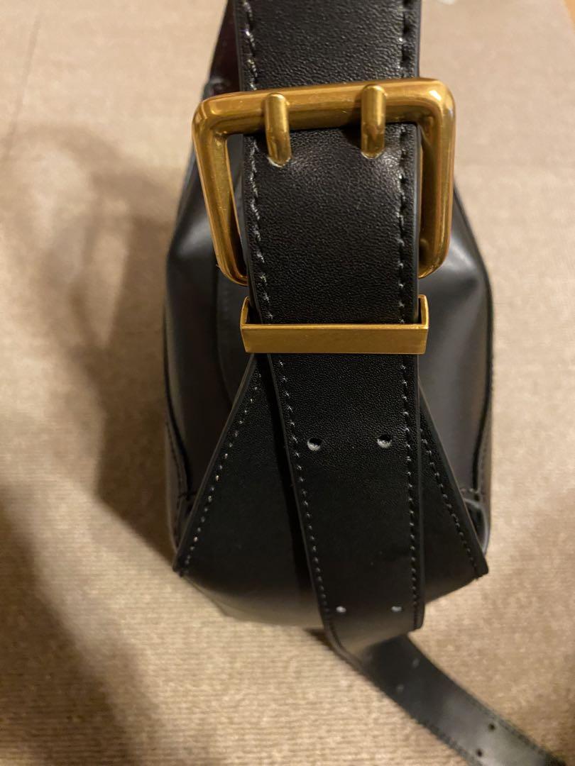 Ameri（アメリ）の「2WAY LEATHER SQUARE BAG（ショルダーバッグ