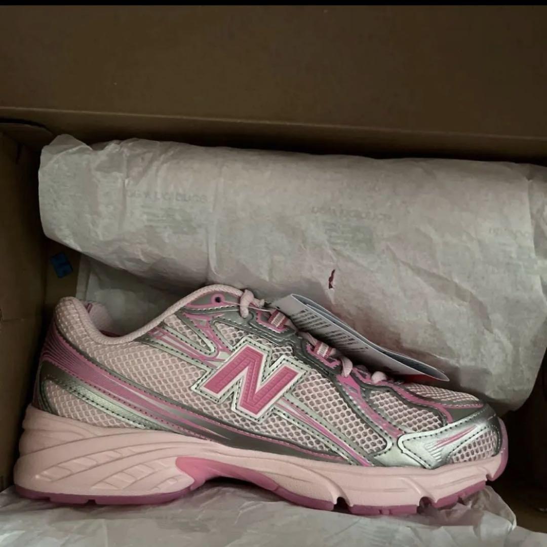 靴 New Balance U740AP2 Pink Vacation 23.5cm